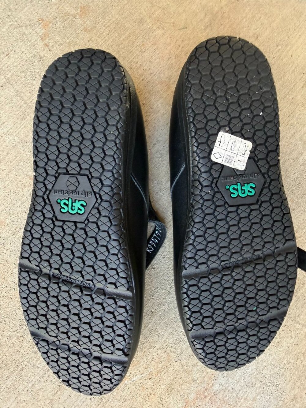 SAS Clare Shoes Women 6 Black Leather Mary Jane NonSlip Comfort Loafers Like New - Picture 2 of 3